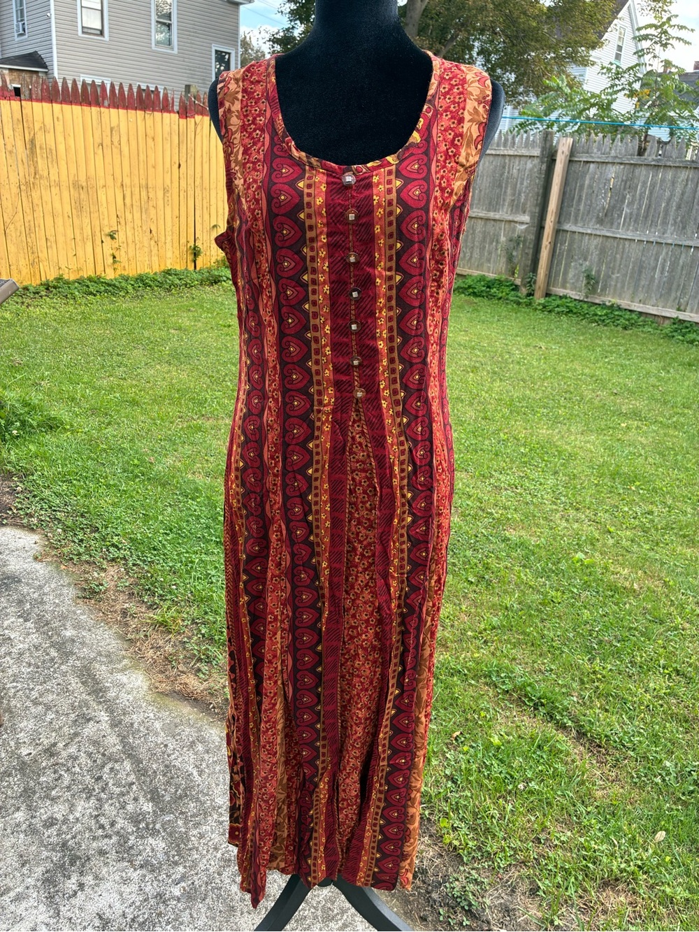 Red Patterned Button-Front Women's dress size 8